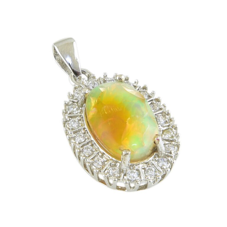ETHIOPIAN OPAL PENDANT